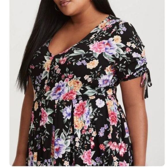 Torrid Women’s Floral Print Challis Short Sleeve Midi Dress Women’s Plus Size 1X - Picture 8 of 14